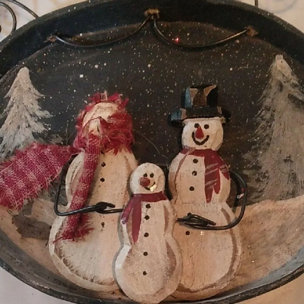 Rustic Christmas Ornament And Decor lot of 3